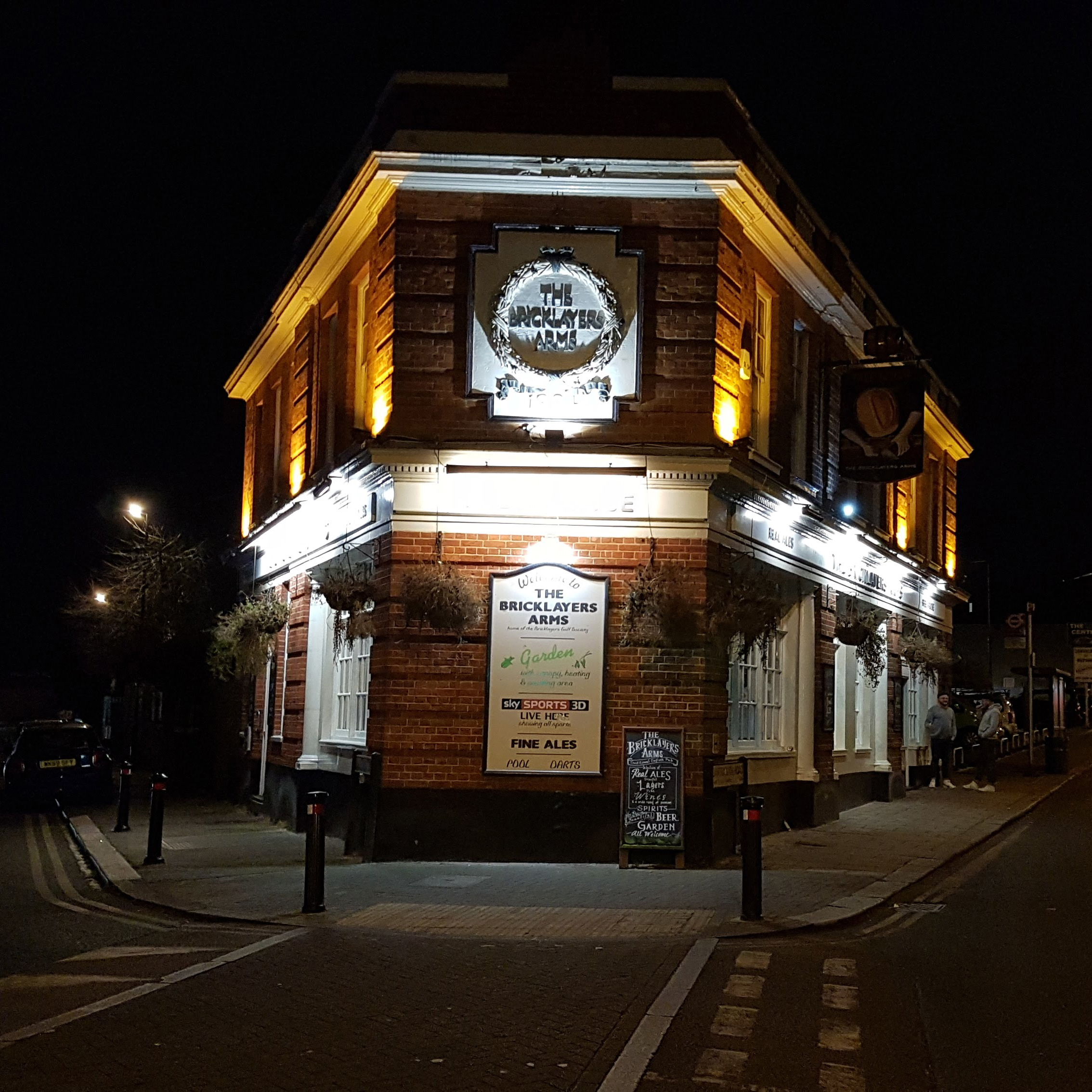 Bricklayers Arms at Night